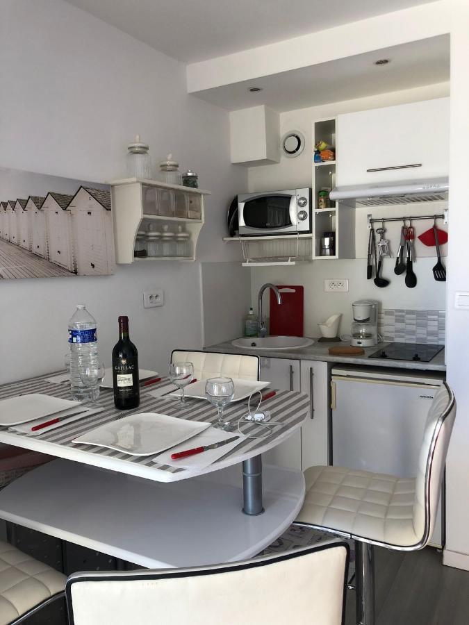 Charmant Studio A Cros De Cagnes מראה חיצוני תמונה