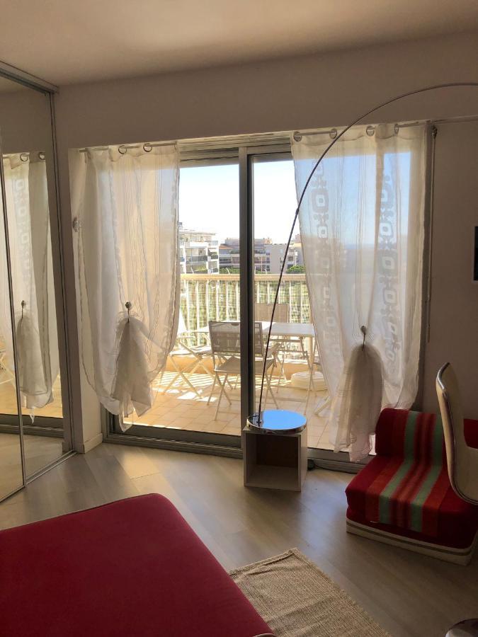 Charmant Studio A Cros De Cagnes מראה חיצוני תמונה