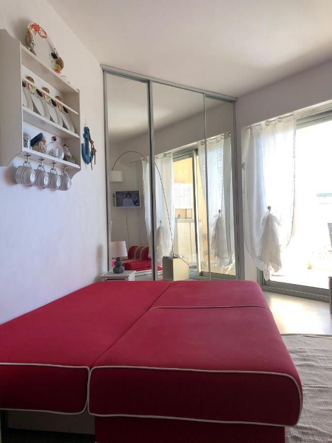 Charmant Studio A Cros De Cagnes מראה חיצוני תמונה