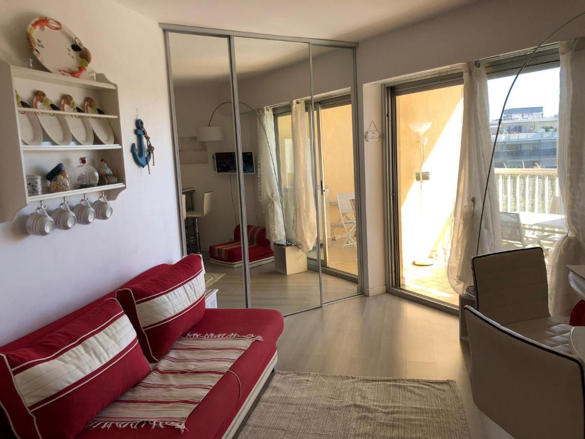 Charmant Studio A Cros De Cagnes מראה חיצוני תמונה
